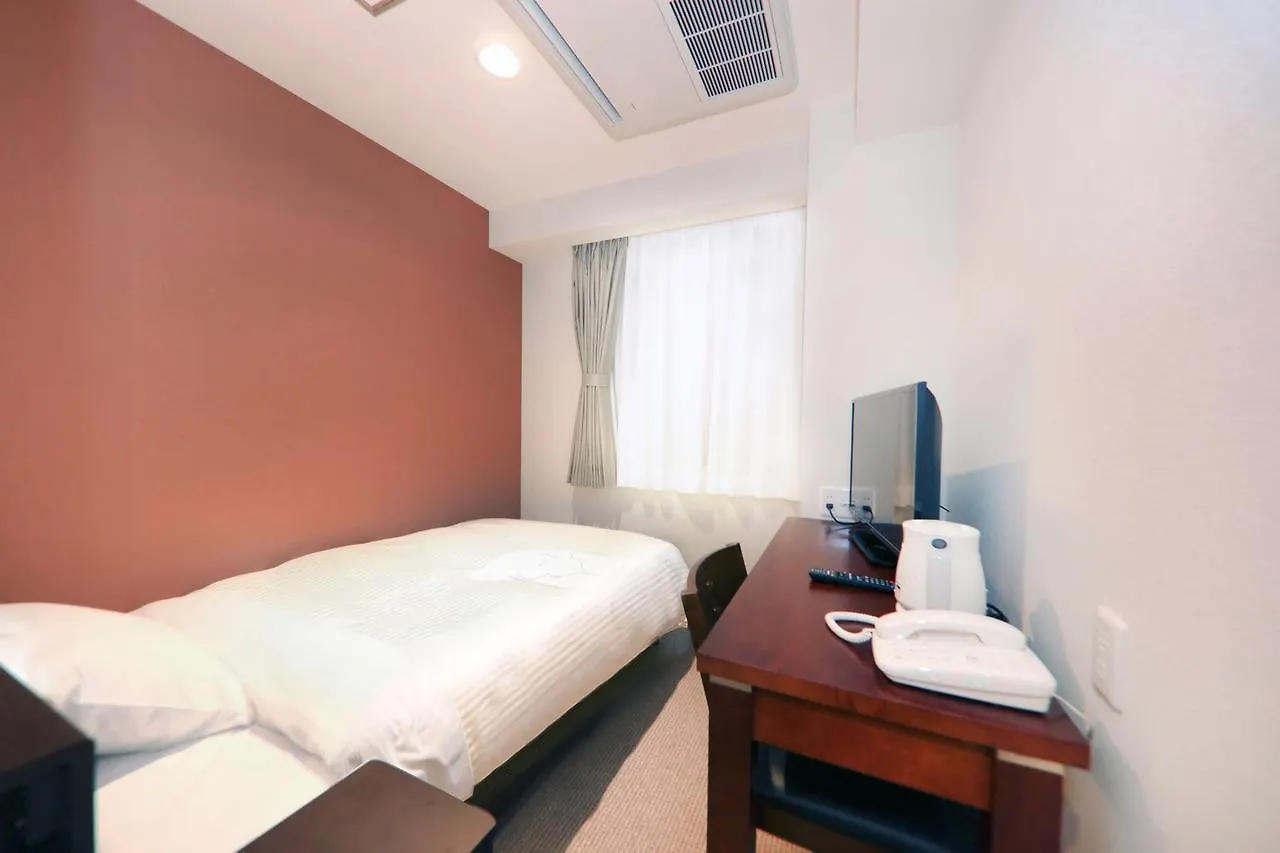 ****  Toho Hotel Osaka Japan